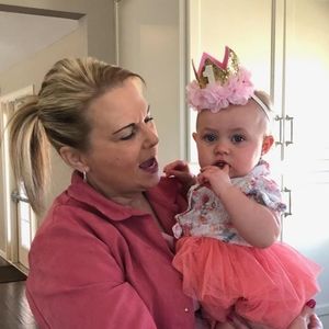 Meet your Posher, Connie